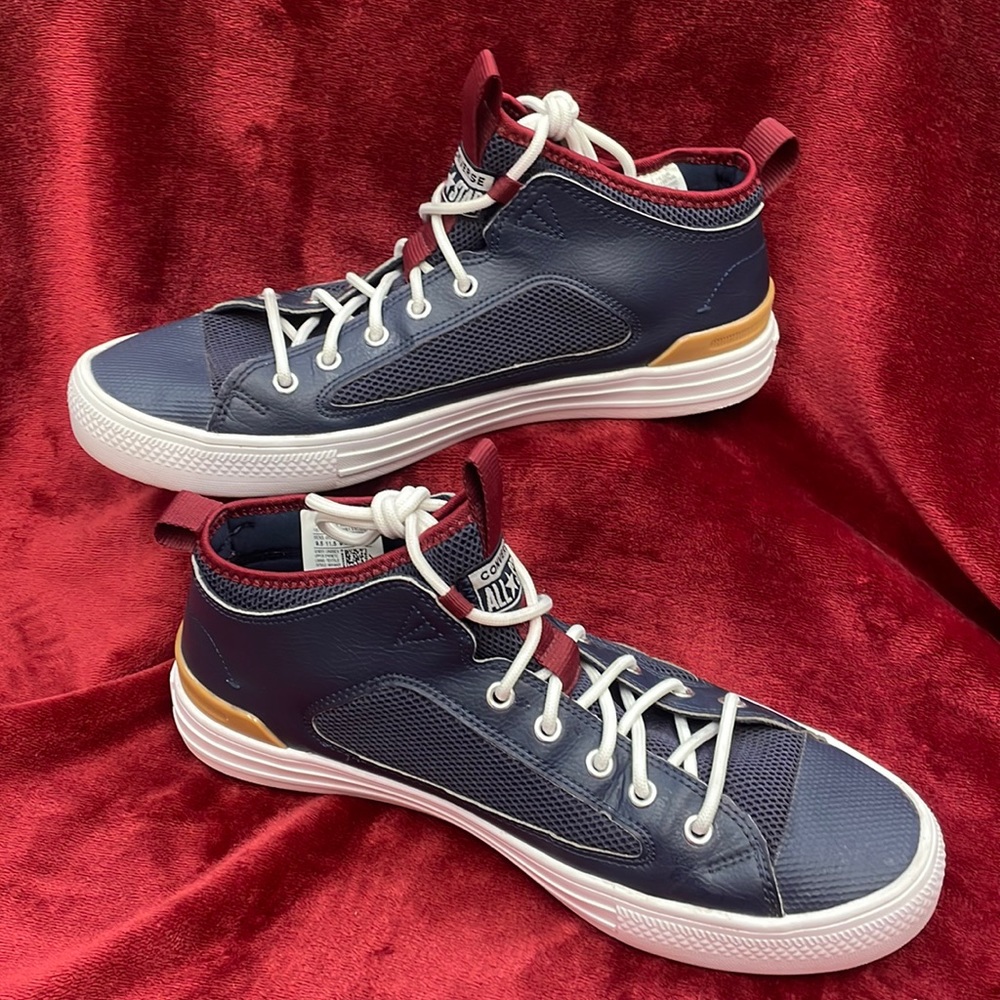 2003 Converse All Star Ultra Sneakers
